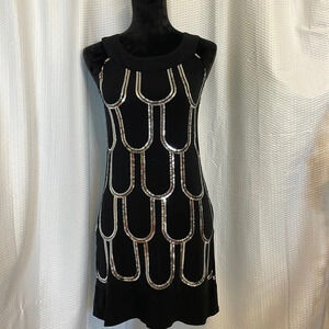 Black with silver sequined sleeveless cocktail dress polished look size 1/2